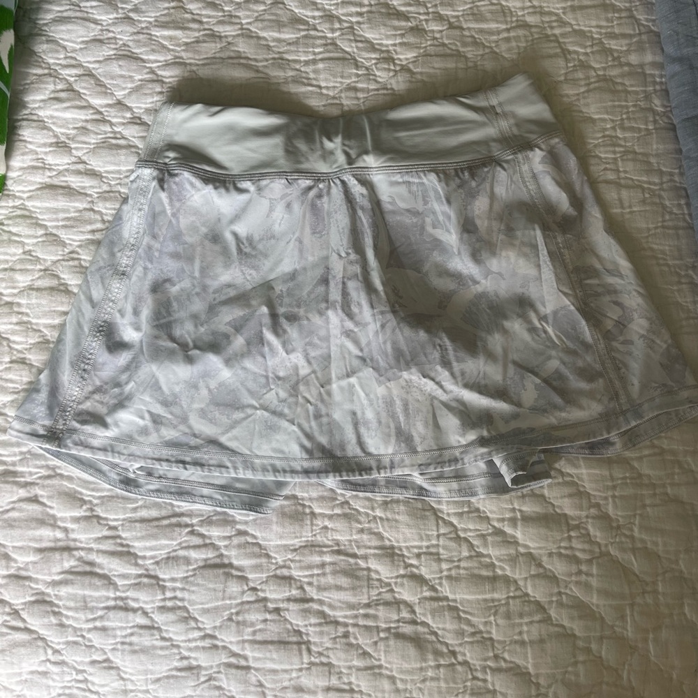 Lulu lemon tennis skirt